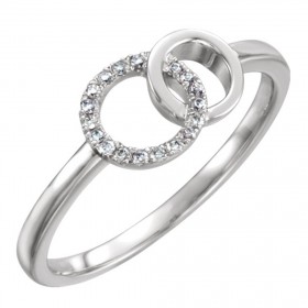 0.26 ct Ladies Round Cut Diamond Interlocking Ring