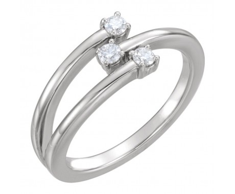 0.60 ct Ladies Round Cut Diamond Engagement Freeform Ring