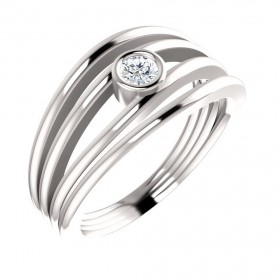 0.20 ct Ladies Round Cut Diamond Engagement Ring