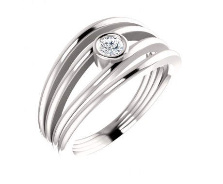 0.20 ct Ladies Round Cut Diamond Engagement Ring