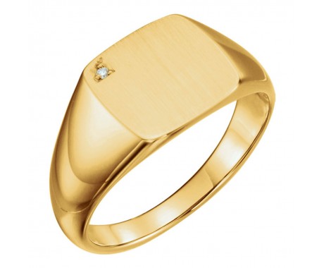 14 kt Yellow Gold Signet Ring With Diamond Accent