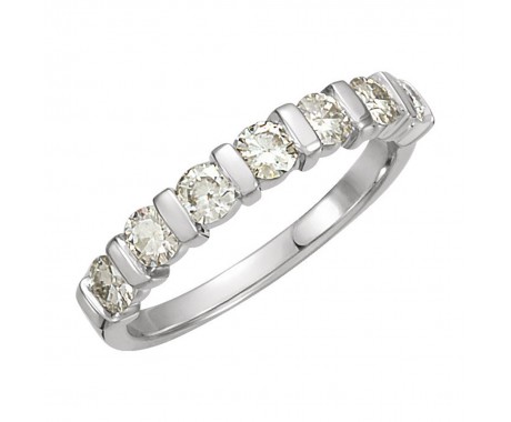 0.65 ct Ladies Round Cut Diamond 7 Stone Wedding Band