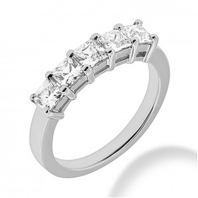 1.95 ct. Five Stone Princess Cut Diamond Wedding Band in Shared Prong Mounting