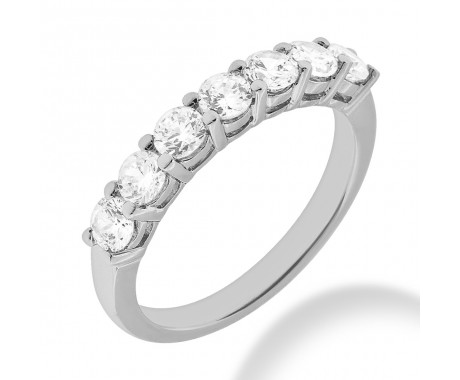 1.05 ct. Ladies Round Cut Diamond Wedding Band in Shared Prong Mounting